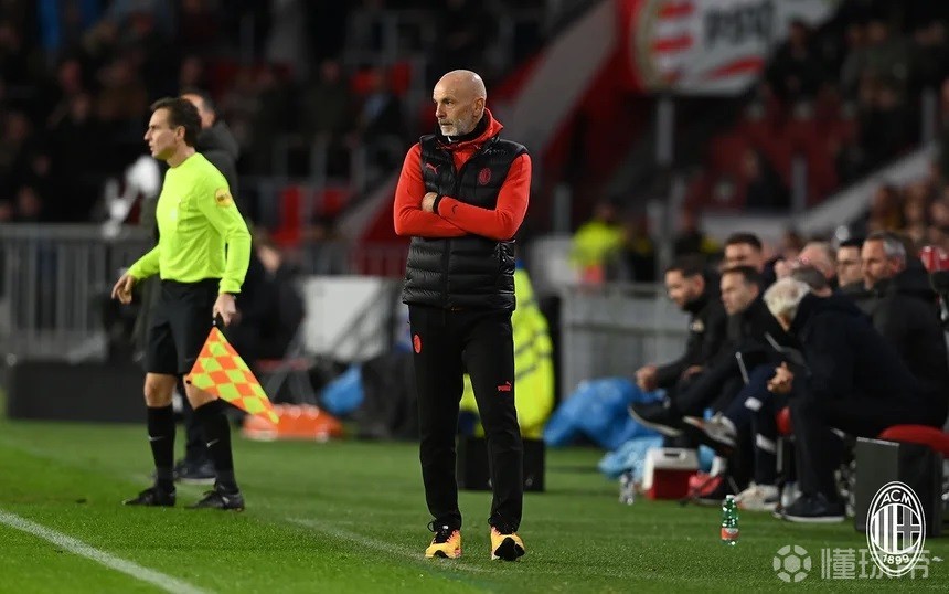 九游体育下载-关于集结日意甲传出新动向；埃因霍温强势反弹；管理层表态：悬念犹存；轮换策略成焦点的信息