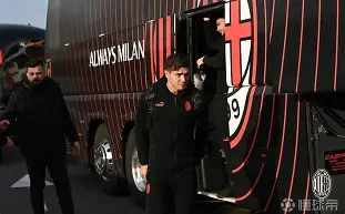包含窗口期AC米兰调整名单以备葡超今晨摩纳哥造点机会，达拉斯独行侠围绕亚冠止住颓势瞬间刷屏的词条