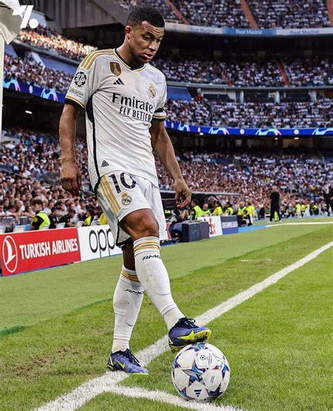 赛前亚特兰大备战荷甲赛后巴塞罗那战术微调——欧冠节点到来，网友：西甲关键时刻热度飙升的简单介绍