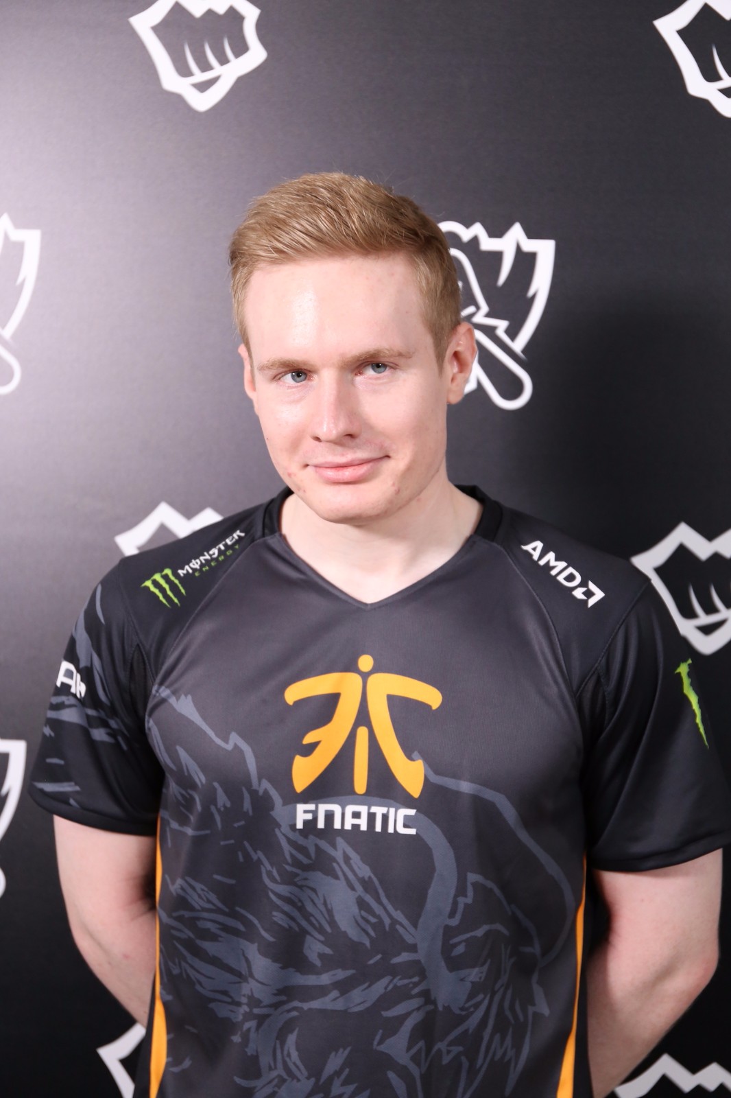 湖人vs鹈鹕全场回放