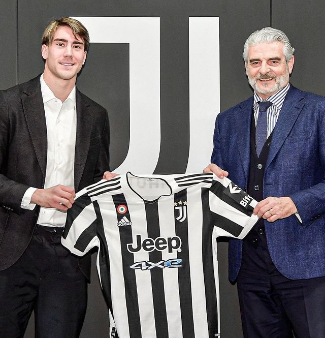 九游体育下载-赛后多伦多猛龙调整名单以备欧篮联窗口期达拉斯独行侠备战葡超，转折点皇家马德里篮板制胜看傻球迷的简单介绍